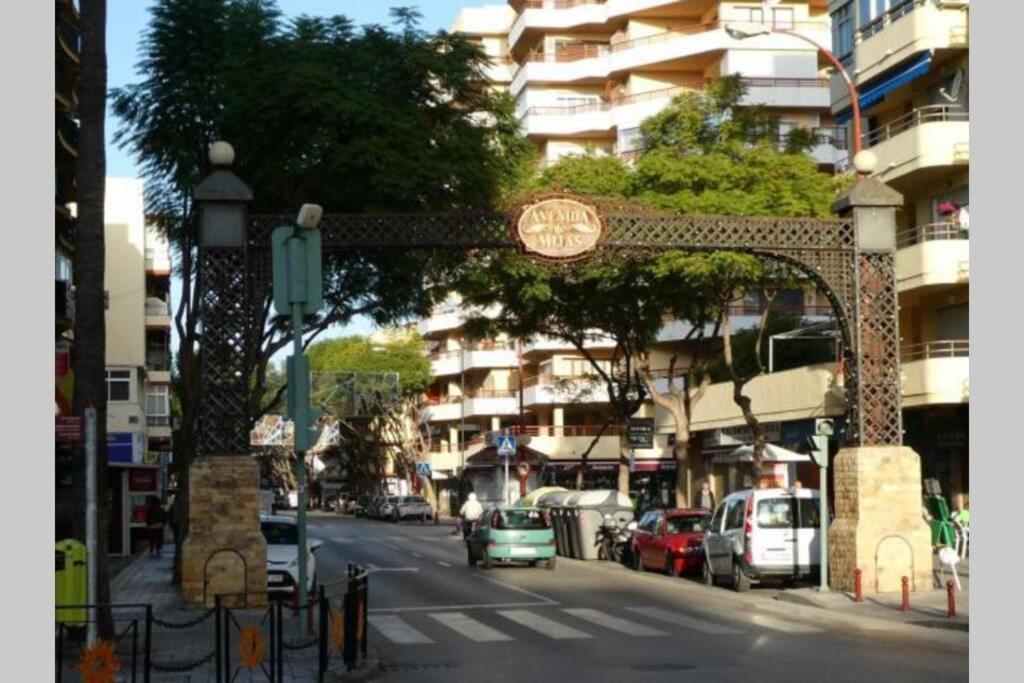 Apartamento A Un Paseo De La Playa Lejlighed Fuengirola Eksteriør billede